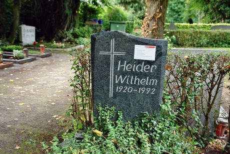 friedhof-loevenich