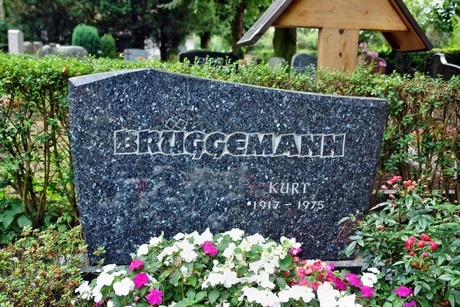 friedhof-loevenich
