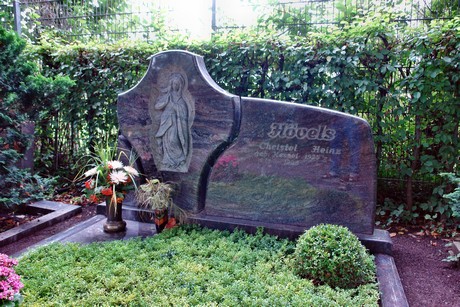 friedhof-loevenich
