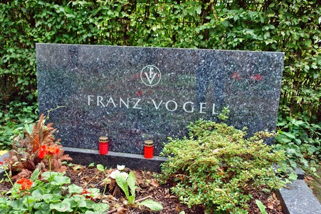 friedhof-loevenich