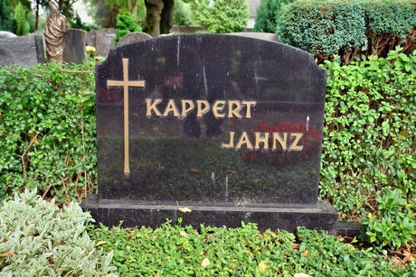 friedhof-loevenich