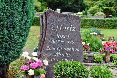friedhof-loevenich
