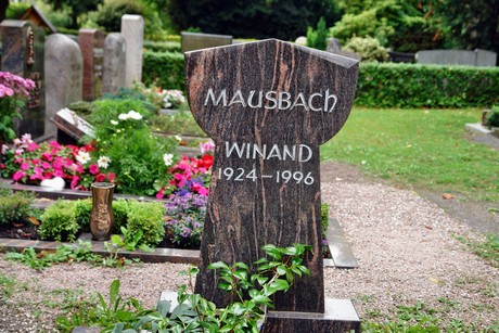 friedhof-loevenich