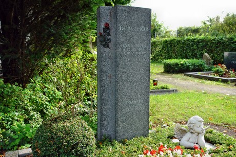 friedhof-loevenich