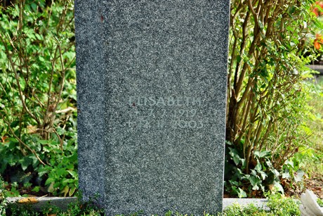 friedhof-loevenich