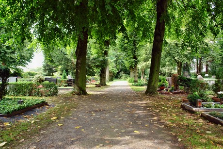friedhof-loevenich