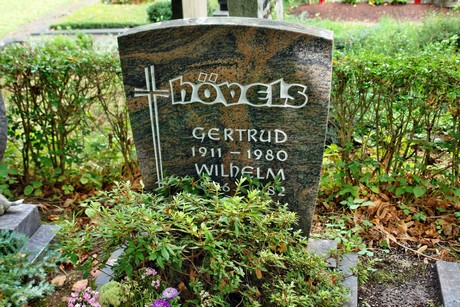 friedhof-loevenich