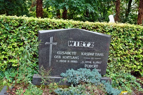 friedhof-loevenich