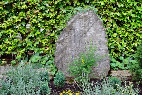 friedhof-loevenich
