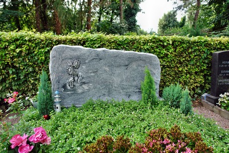 friedhof-loevenich