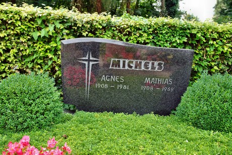 friedhof-loevenich
