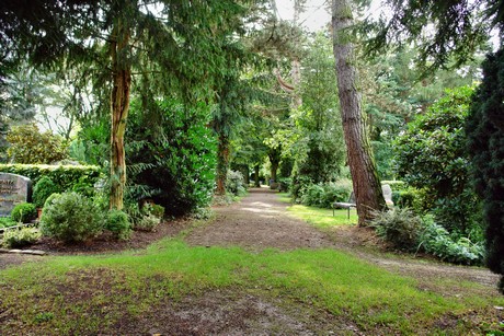friedhof-loevenich
