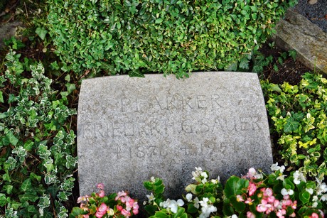 friedhof-niehl