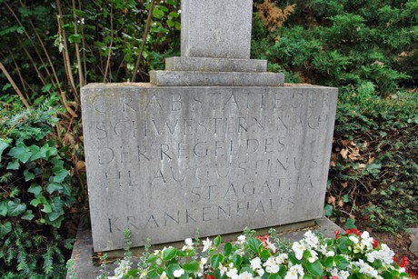 friedhof-niehl