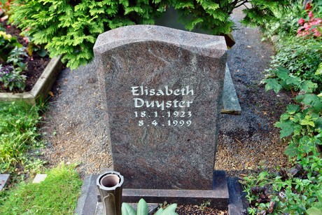 friedhof-niehl