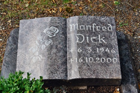 friedhof-niehl