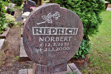 friedhof-niehl