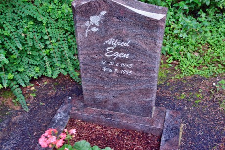 friedhof-niehl