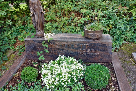 friedhof-niehl
