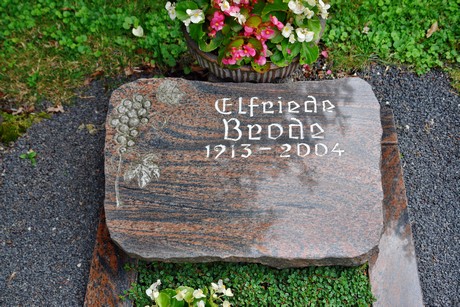 friedhof-niehl