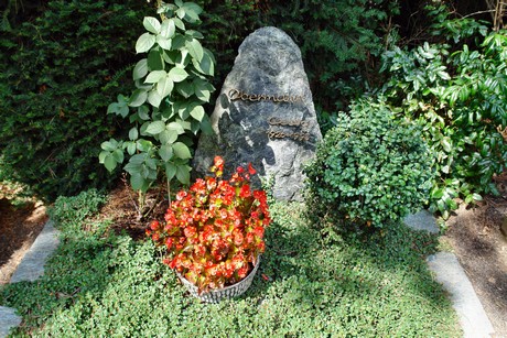 friedhof-niehl
