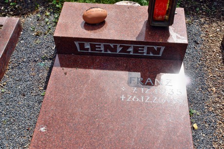 friedhof-niehl