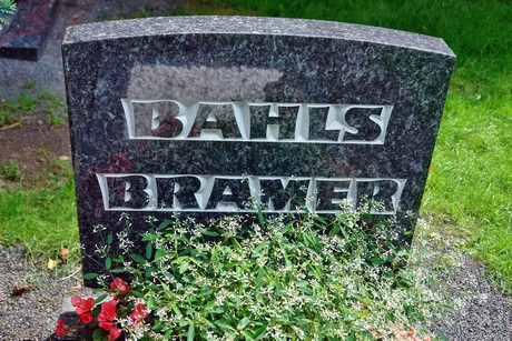 friedhof-niehl