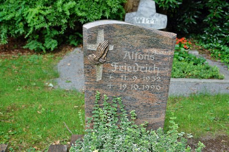 friedhof-niehl