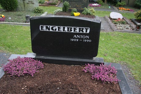 friedhof-niehl