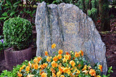 ostfriedhof