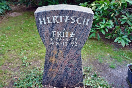 ostfriedhof
