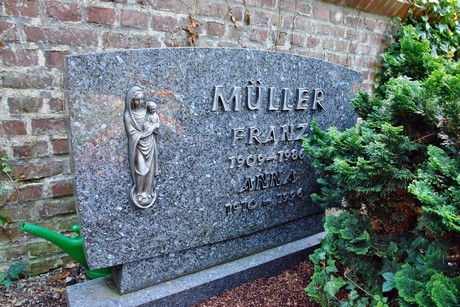 friedhof-suerth