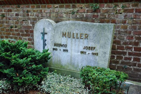 friedhof-suerth