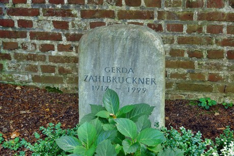 friedhof-suerth