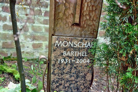 friedhof-suerth