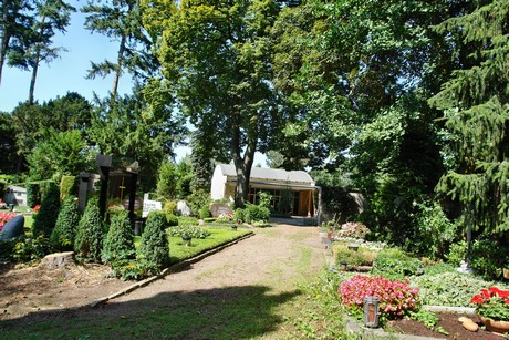 friedhof-suerth
