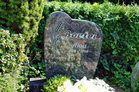 friedhof-suerth
