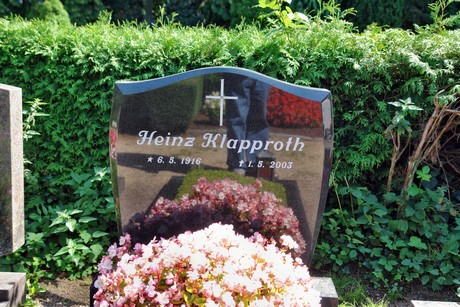 friedhof-suerth