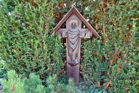 friedhof-suerth