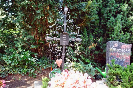 friedhof-suerth