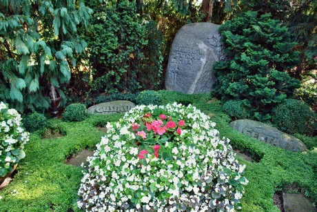 friedhof-suerth