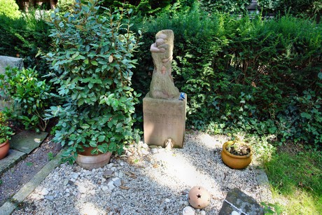 friedhof-suerth