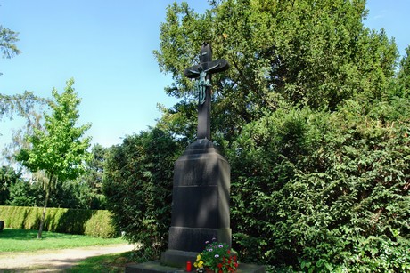 friedhof-suerth