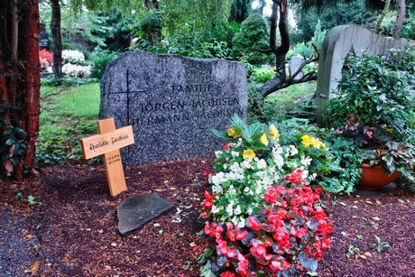 friedhof-suerth