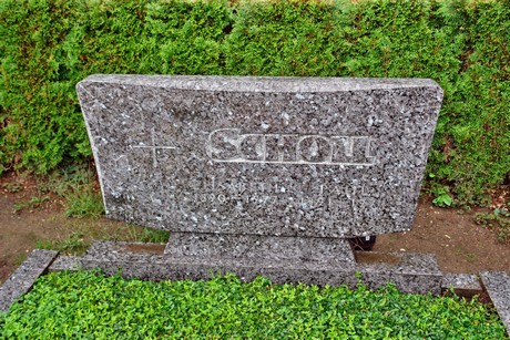 friedhof-suerth