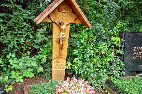 friedhof-suerth