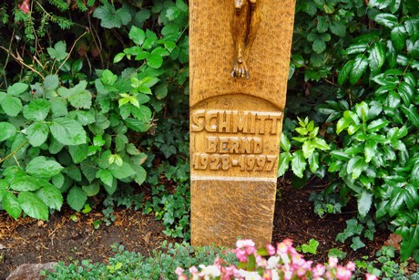 friedhof-suerth