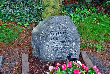 friedhof-suerth