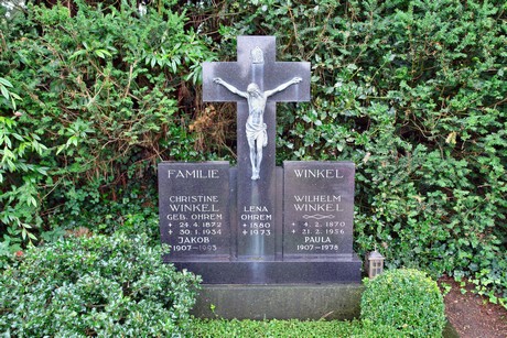 friedhof-suerth