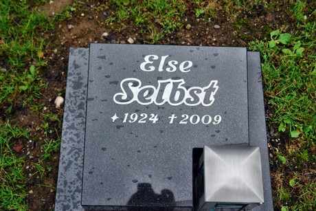 friedhof-suerth